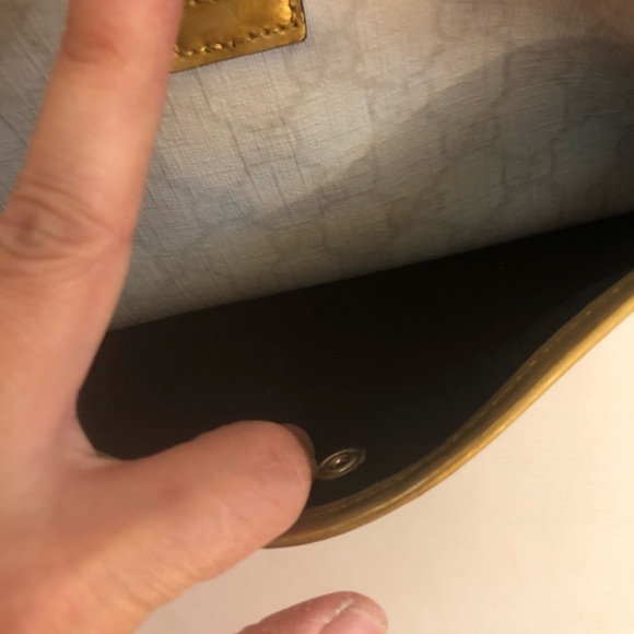 Authentic Gucci handbag - Picture 12 of 14